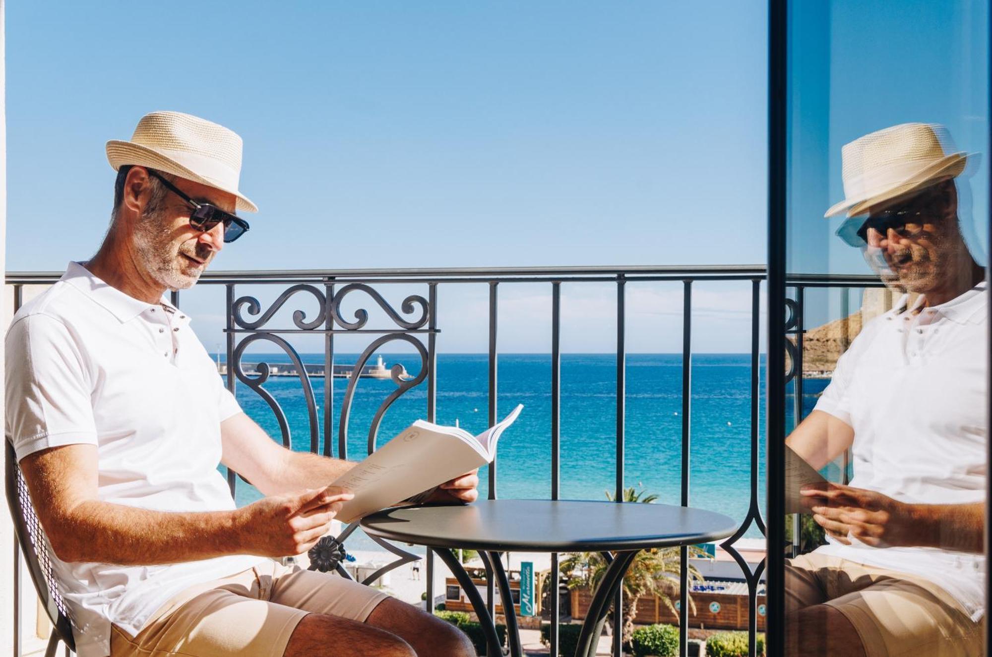 LʼÎle-Rousse Hotel Liberata & Spa מראה חיצוני תמונה