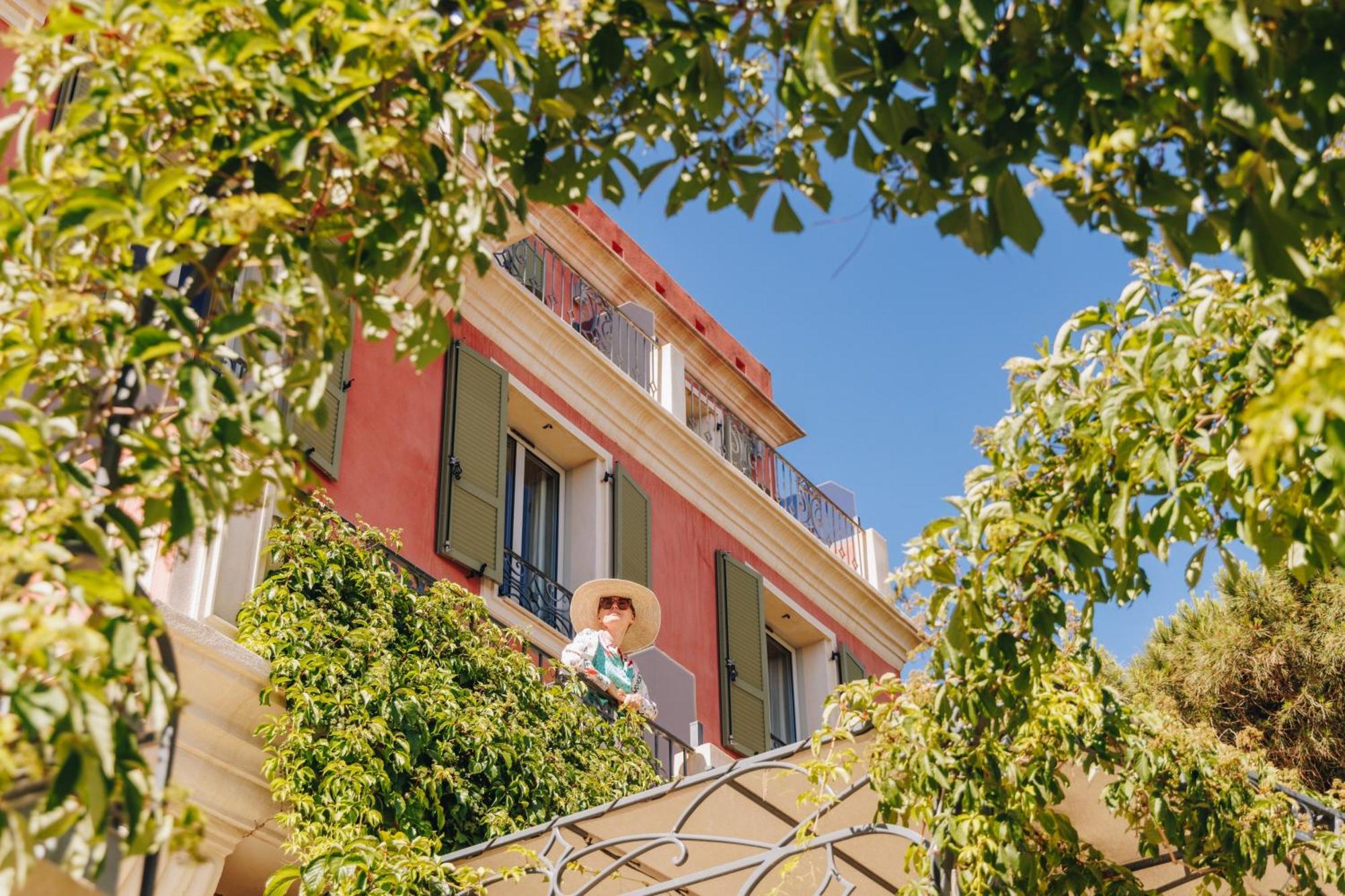 LʼÎle-Rousse Hotel Liberata & Spa מראה חיצוני תמונה